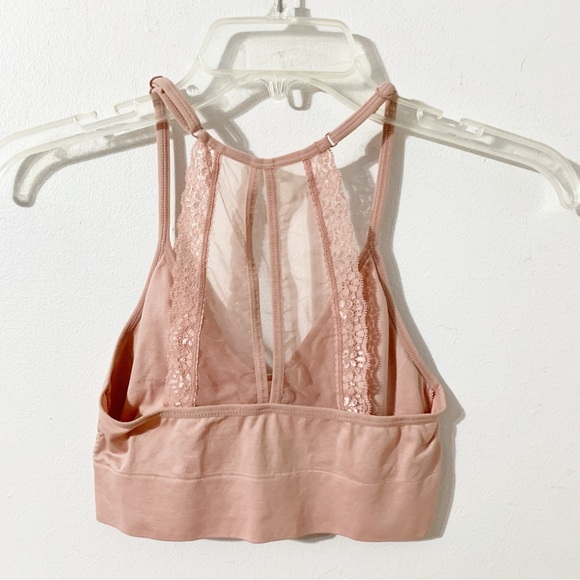 Reebok Split Lacey Back Sports Like Bra Adjustable Straps Blush Size Small Vneck - Picture 3 of 6